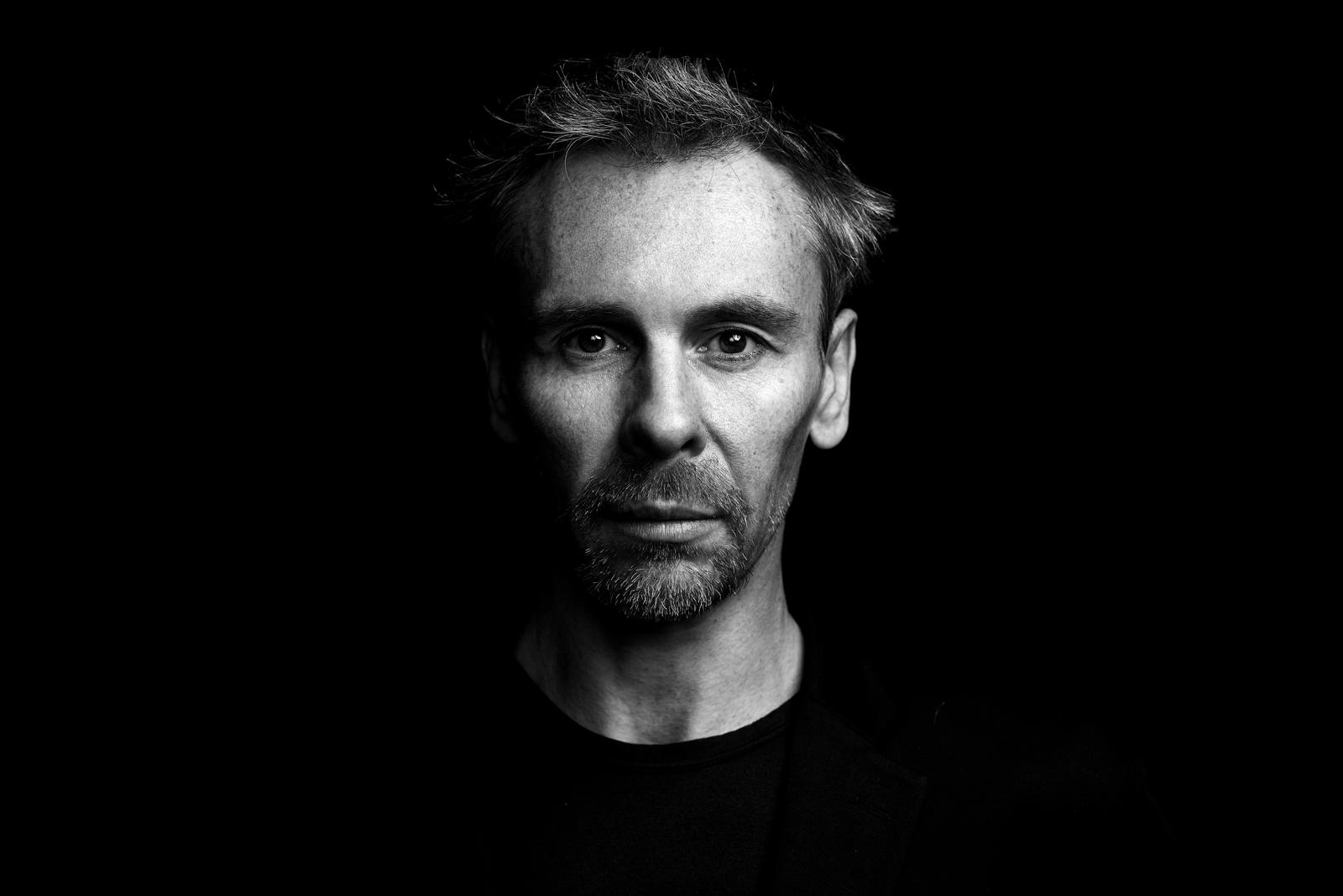 Nicolas Leriche DANSE.jpg